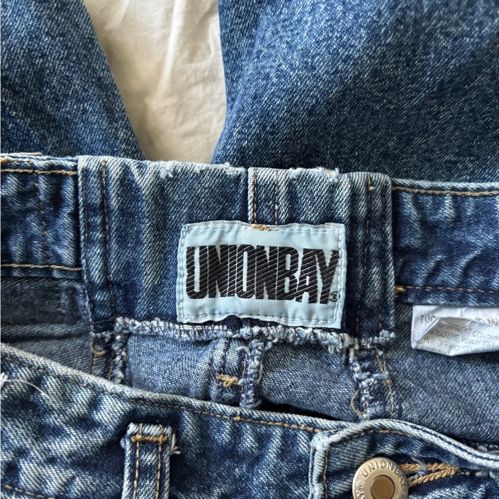 UNIONBAY Oversized Long Denim Shorts Size Small - Picture 10 of 11